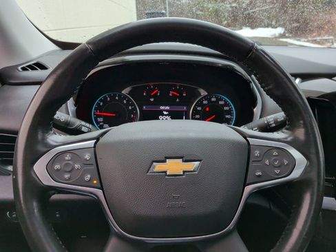 Used 2020 Chevrolet Traverse LT w/ LT Premium Package image 13