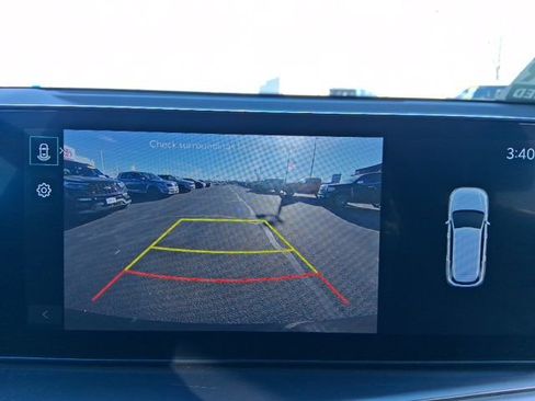 Used 2024 Kia Sorento S image 28