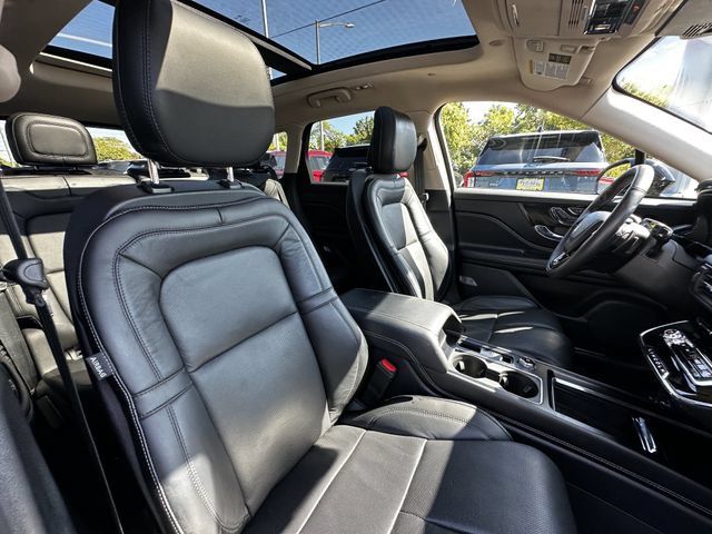 Certified 2023 Lincoln Corsair Reserve w/ Equipment Group 202A AWD/4WD image 37