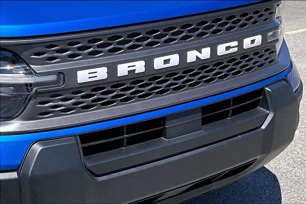 Certified 2025 Ford Bronco Sport Big Bend w/ Convenience Package AWD/4WD image 30