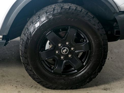 Used 2022 Ford Bronco Black Diamond image 22