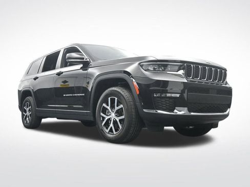 Used 2024 Jeep Grand Cherokee L Limited image 58