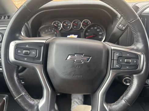 Used 2020 Chevrolet Silverado 1500 LT Trail Boss image 12