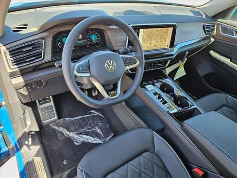 New 2025 Volkswagen Atlas SEL Premium R-Line image 3