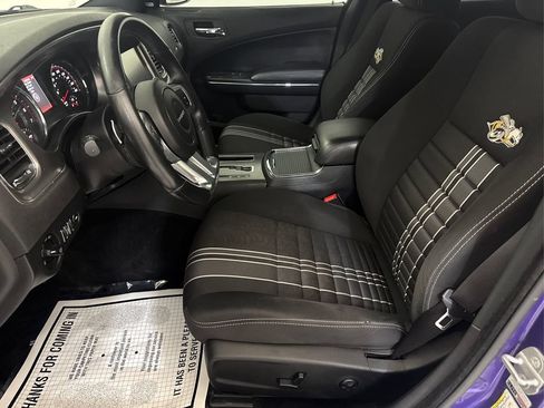 Used 2014 Dodge Charger SRT8 Super Bee w/ Convenience Group II RWD image 28