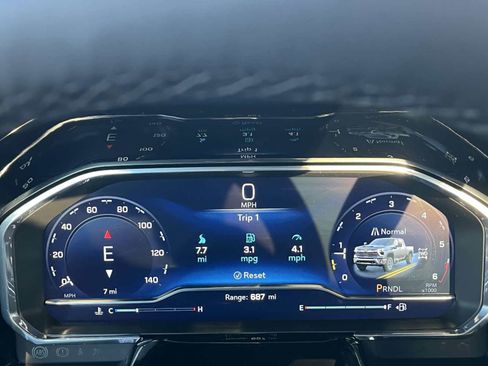 New 2025 Chevrolet Silverado 3500 LT image 13