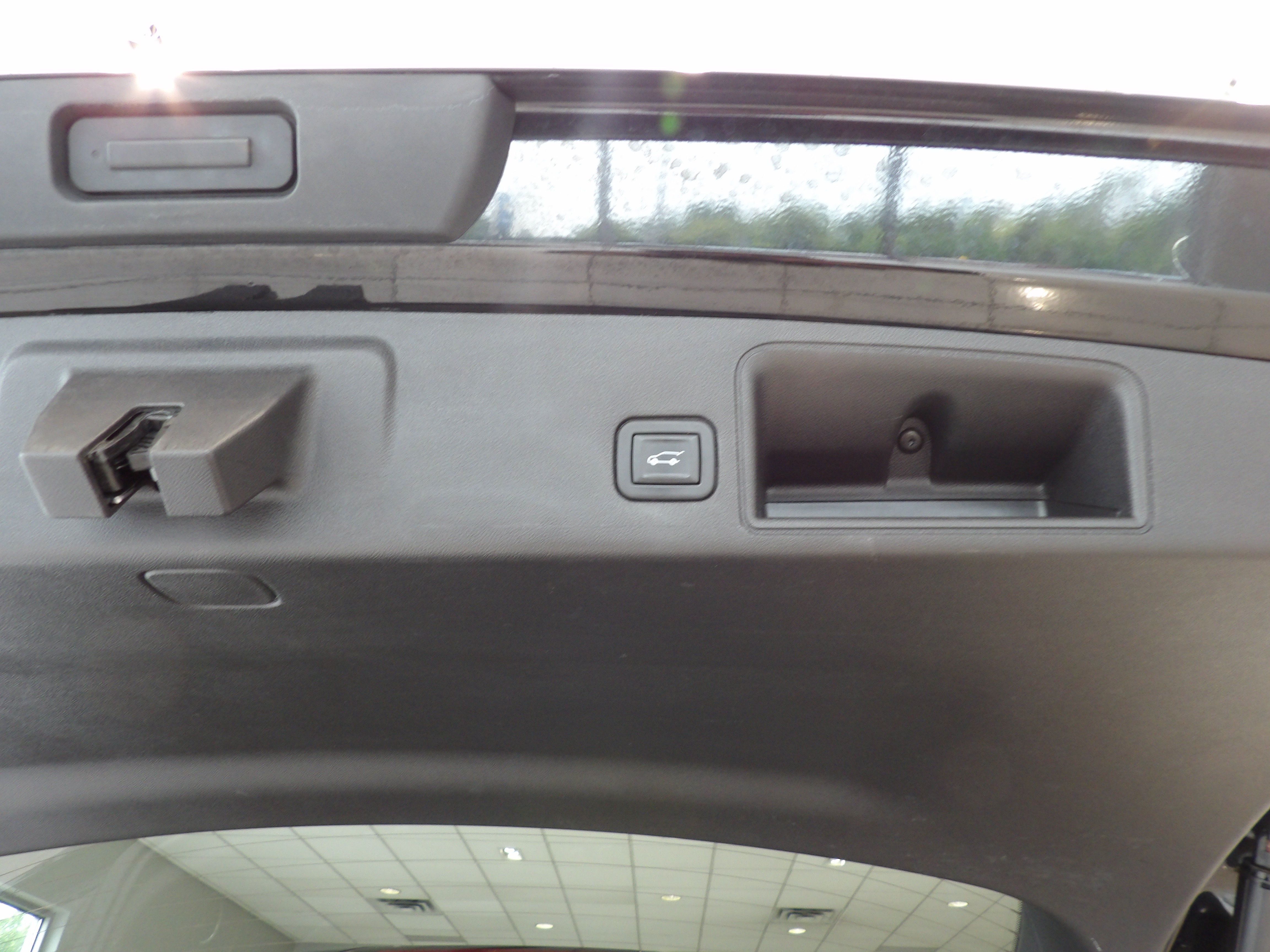 Used 2021 GMC Terrain SLT w/ Infotainment Package II AWD/4WD image 21
