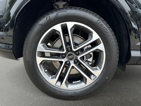 Used 2025 Audi Q5 Premium Plus w/ Premium Plus image 8