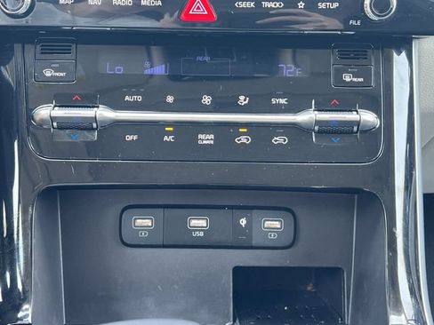 Used 2024 Kia Carnival SX Prestige FWD image 24