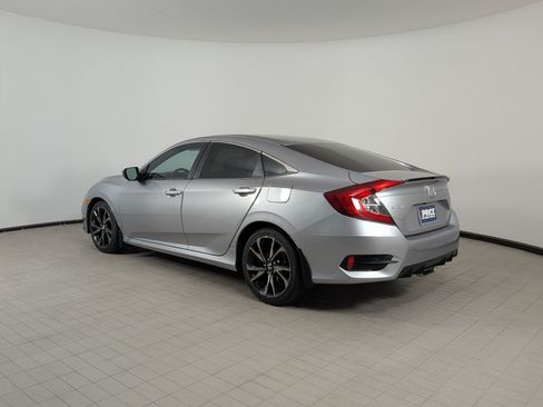 Used 2019 Honda Civic Sport image 3