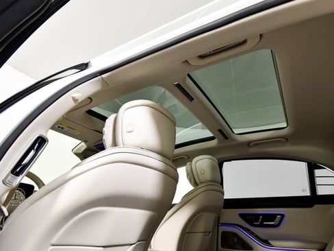 Certified 2023 Mercedes-Benz S 580 4MATIC Sedan image 42