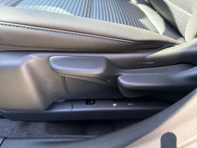 New 2026 Chevrolet Trax LT w/ Driver Confidence Package FWD image 19