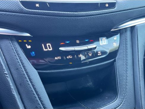 Used 2024 Cadillac XT5 Premium Luxury w/ Technology Package FWD image 16
