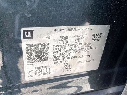 Used 2020 Chevrolet Traverse LT w/ Driver Confidence II Package FWD image 18