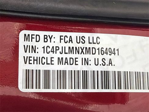 Used 2021 Jeep Cherokee Latitude Lux w/ Comfort/Convenience Group image 32