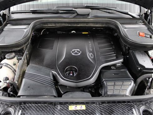 Used 2024 Mercedes-Benz GLE 450 4MATIC image 40