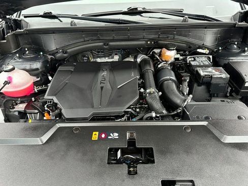 Used 2024 Hyundai Santa Fe Calligraphy image 9