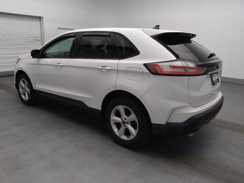 Used 2019 Ford Edge SE FWD image 3