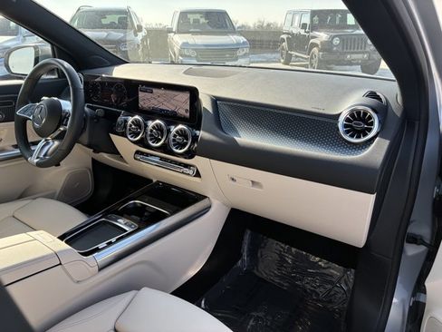 Certified 2026 Mercedes-Benz GLA 250 4MATIC image 29