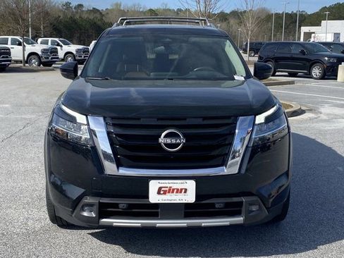 Used 2022 Nissan Pathfinder Platinum w/ Lighting Package (N93) image 2