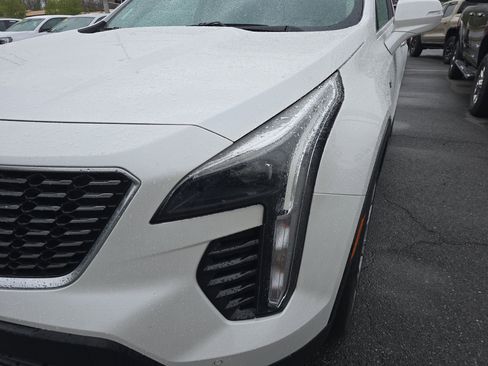 Used 2023 Cadillac XT4 Premium Luxury w/ Cold Weather Package AWD/4WD image 10