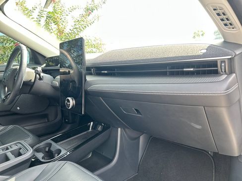 Used 2025 Ford Mustang Mach-E Premium RWD image 15