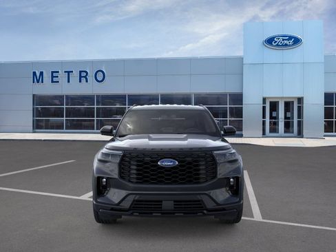 New 2026 Ford Explorer ST-Line AWD/4WD image 7