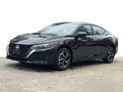 Used 2024 Nissan Sentra SV image 18