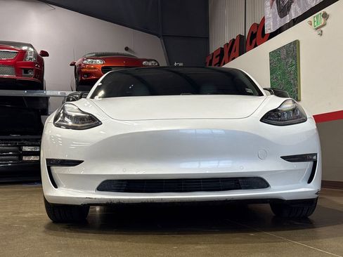 Used 2020 Tesla Model 3 Performance AWD/4WD image 24