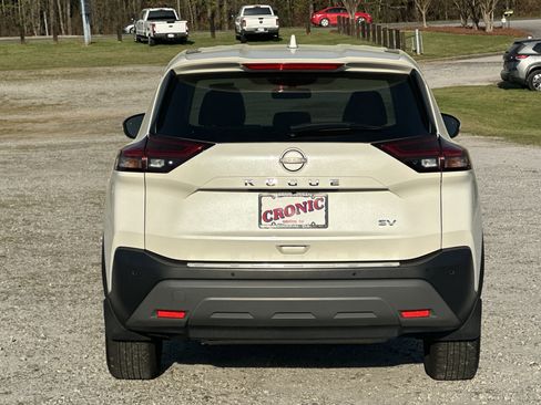 Certified 2023 Nissan Rogue SV image 6