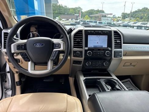 Used 2020 Ford F250 Lariat w/ Tremor Off-Road Package AWD/4WD image 21