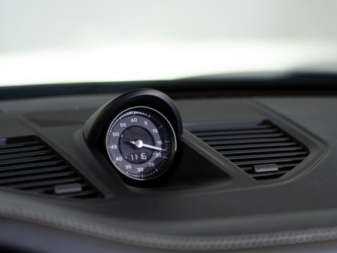 Certified 2022 Porsche 911 Cabriolet image 20