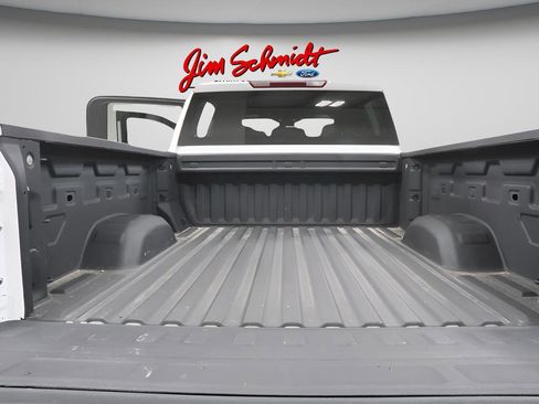 Used 2025 Chevrolet Silverado 2500 Custom w/ Custom Value Package image 34