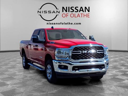 Used 2024 RAM 2500 Big Horn AWD/4WD image 29