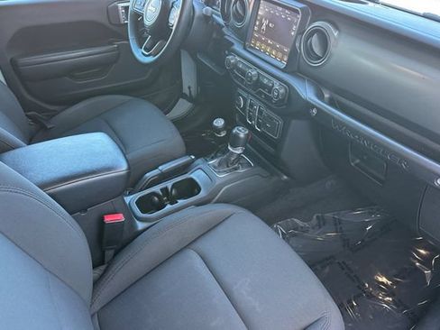 Used 2023 Jeep Wrangler Unlimited w/ 8.4" Radio Group AWD/4WD image 18