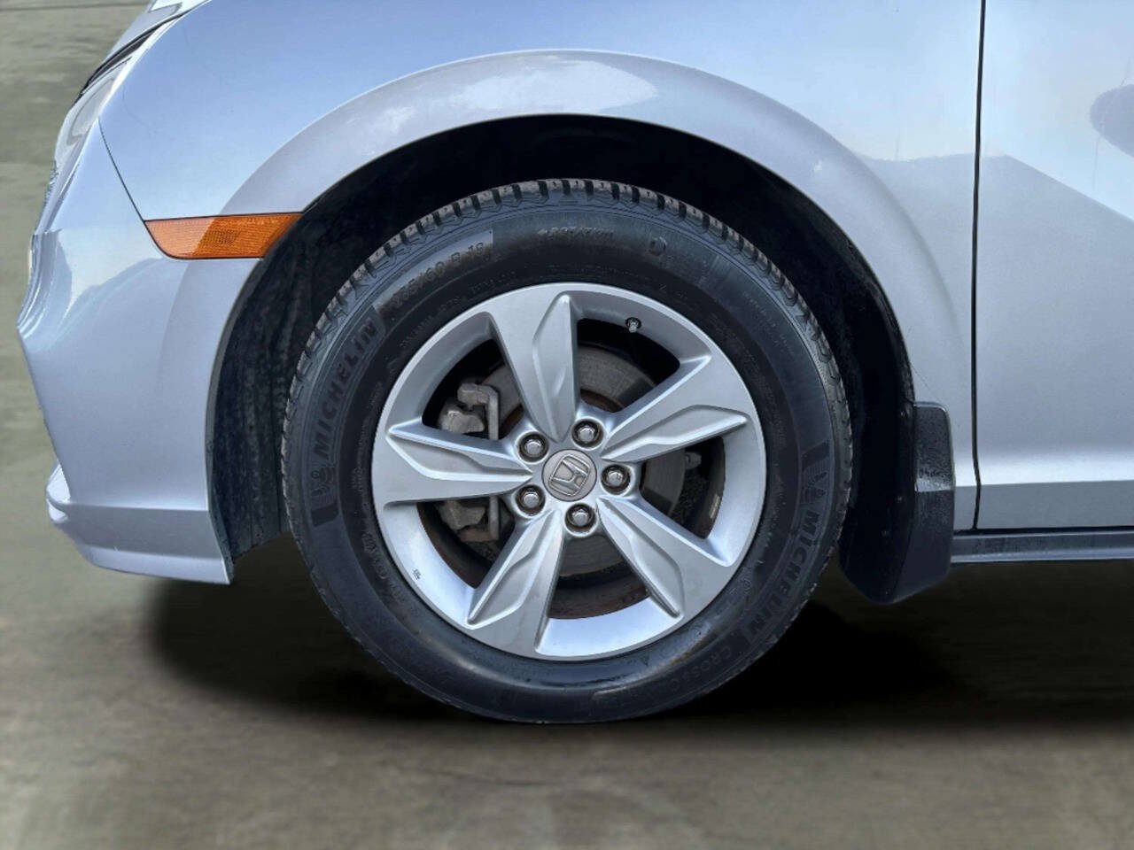 Used 2018 Honda Odyssey EX-L image 43