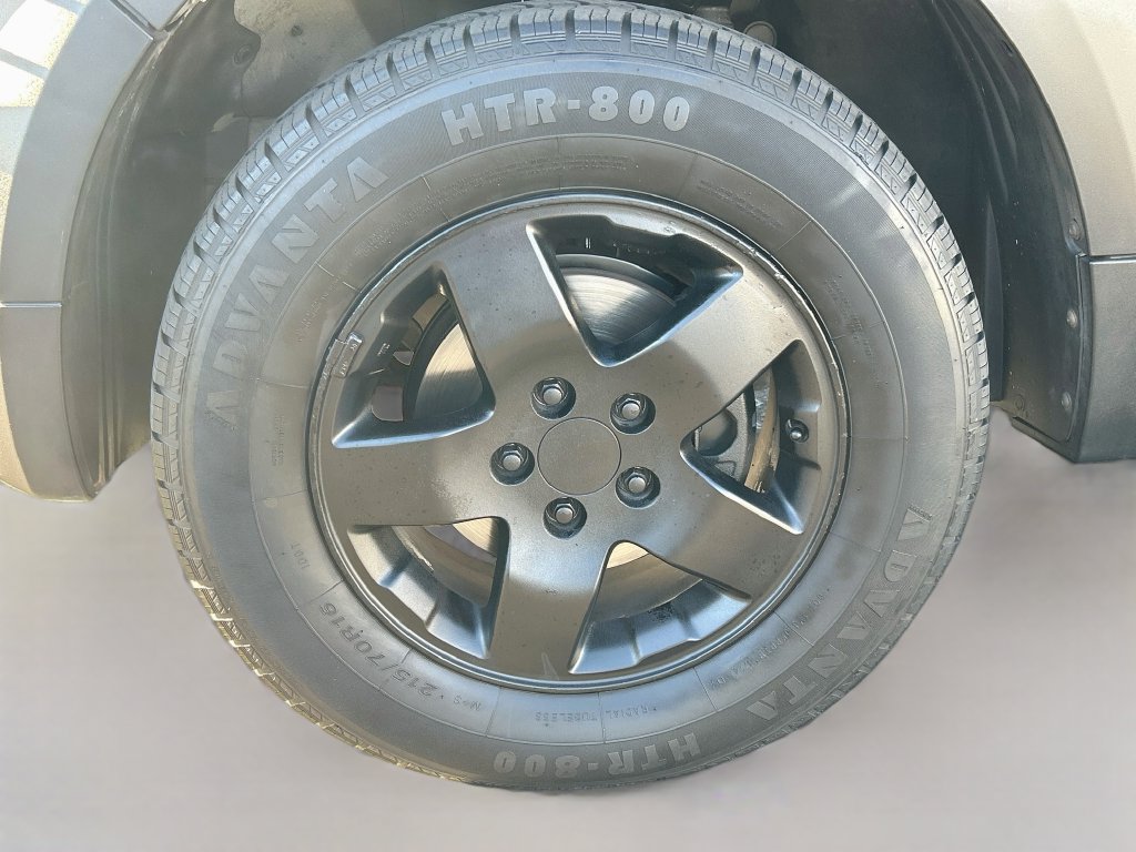 Used 2005 Honda Element EX image 28