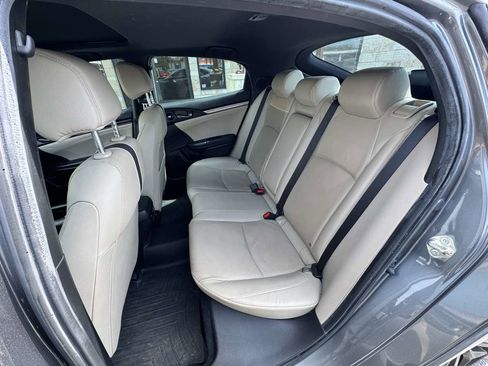 Used 2021 Honda Civic Sport Touring image 5