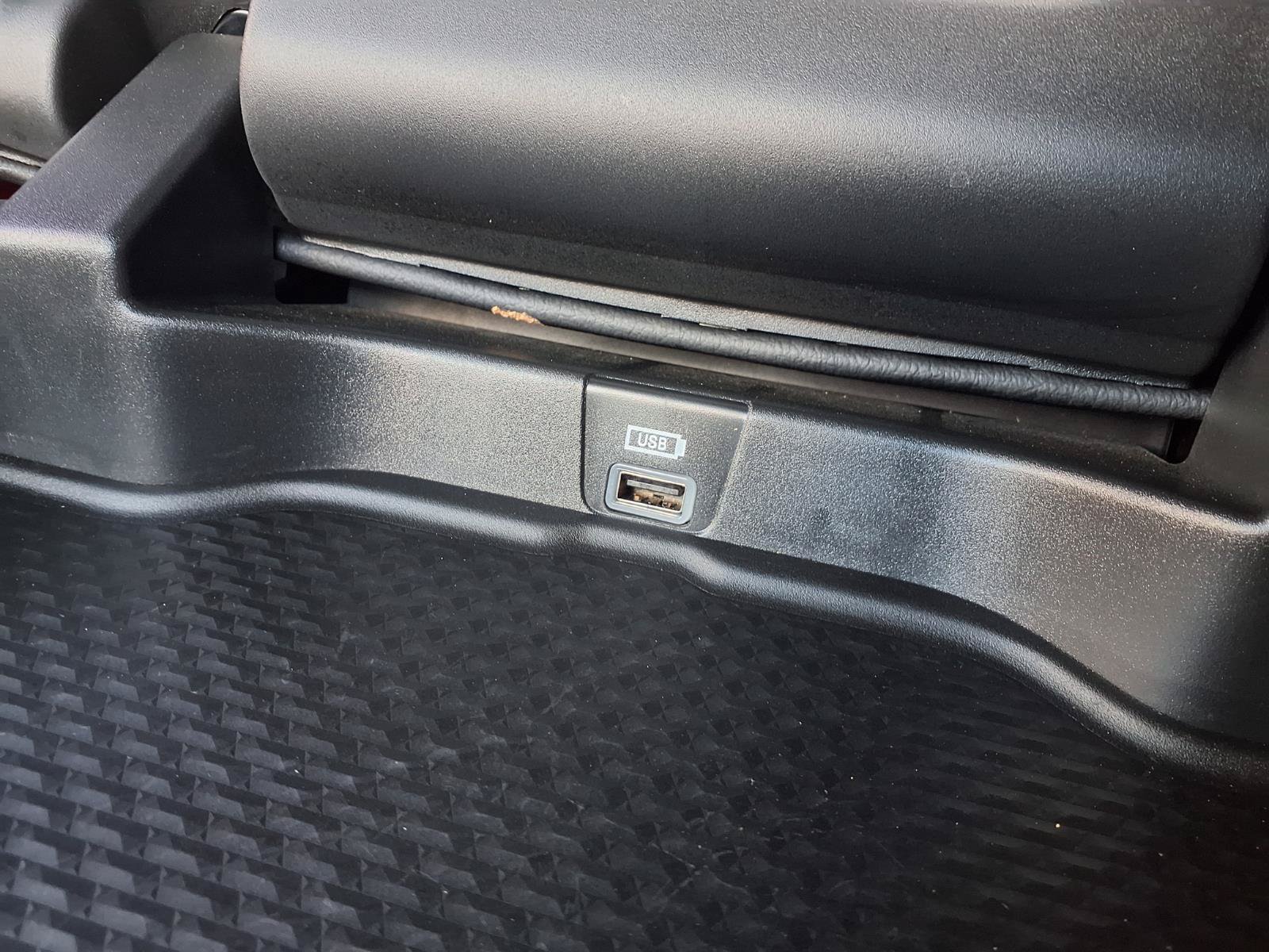 Used 2022 RAM 1500 Rebel AWD/4WD image 13