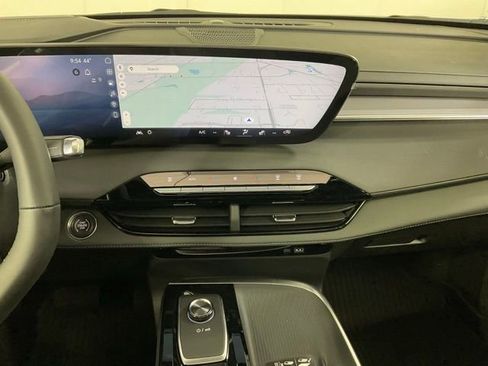 New 2026 Buick Enclave Sport Touring w/ Power Package AWD/4WD image 15