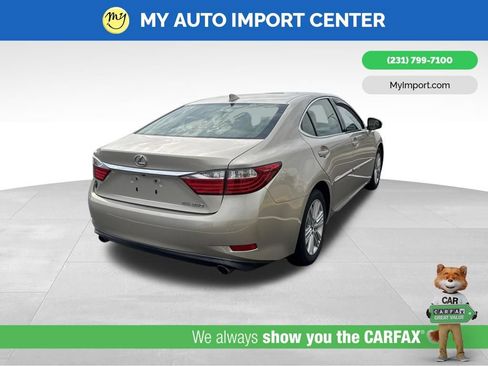 Used 2015 Lexus ES 350 w/ Premium Package FWD image 7