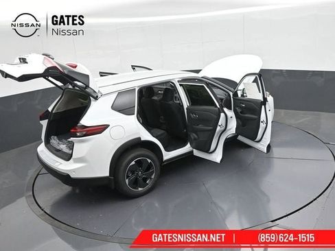 New 2026 Nissan Rogue SV image 25