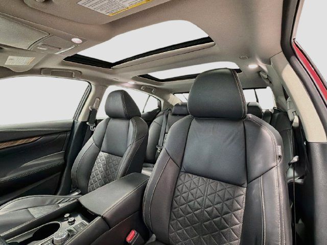Used 2018 Nissan Maxima Platinum FWD image 20