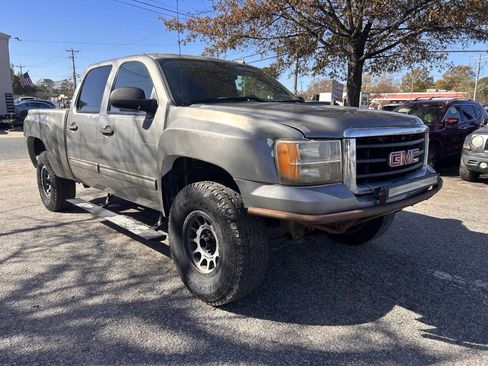 Used 2008 GMC Sierra 1500 SL image 3