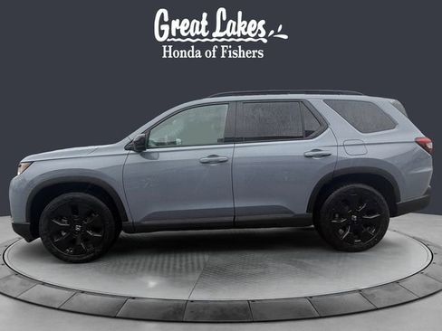 New 2026 Honda Pilot Black Edition image 2