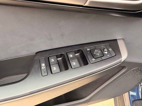 New 2025 Kia EV6 Light w/ Light LR Technology Package image 14