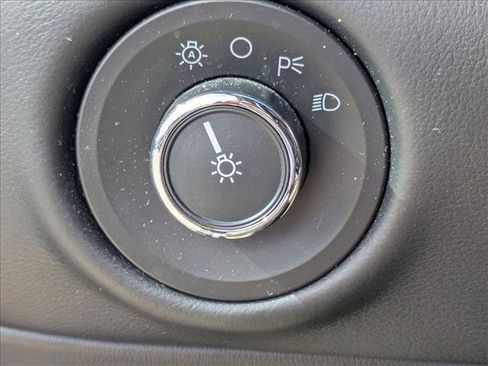 Used 2017 Lincoln Navigator Reserve image 14