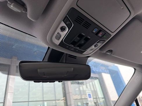 Certified 2022 Honda Pilot Elite image 16