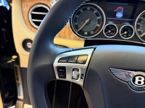Used 2015 Bentley Continental GT image 22