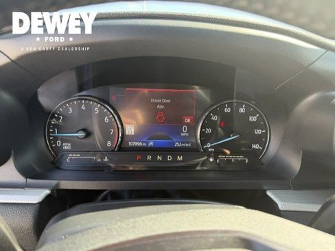 Used 2020 Ford Explorer XLT w/ Equipment Group 202A AWD/4WD image 15